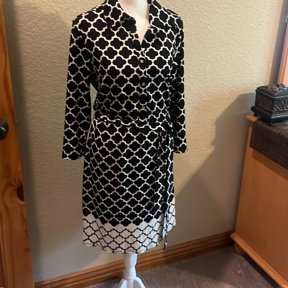 Max Studio midi dress.  EUC